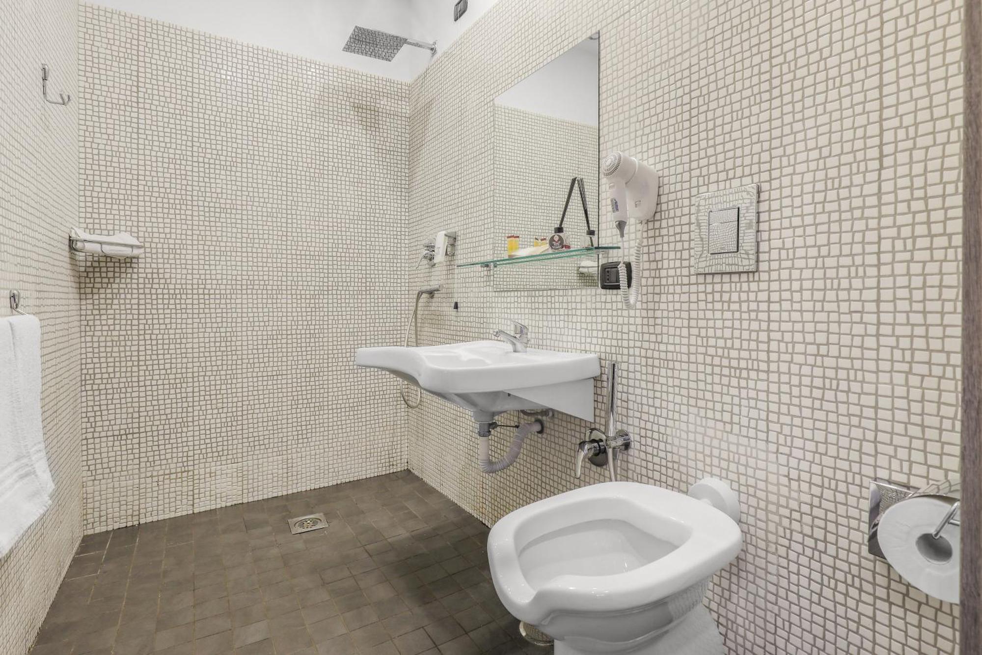 Reggia Suite Spa Hotel Caserta Bagian luar foto