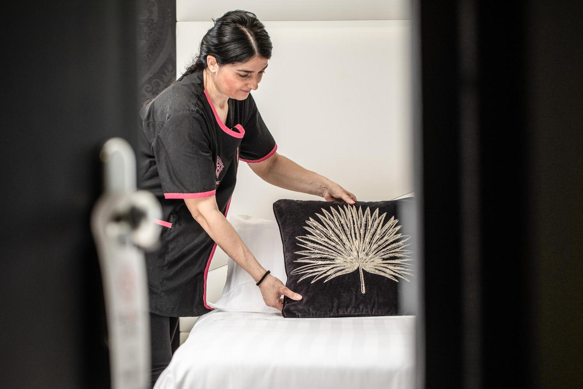 Reggia Suite Spa Hotel Caserta Bagian luar foto