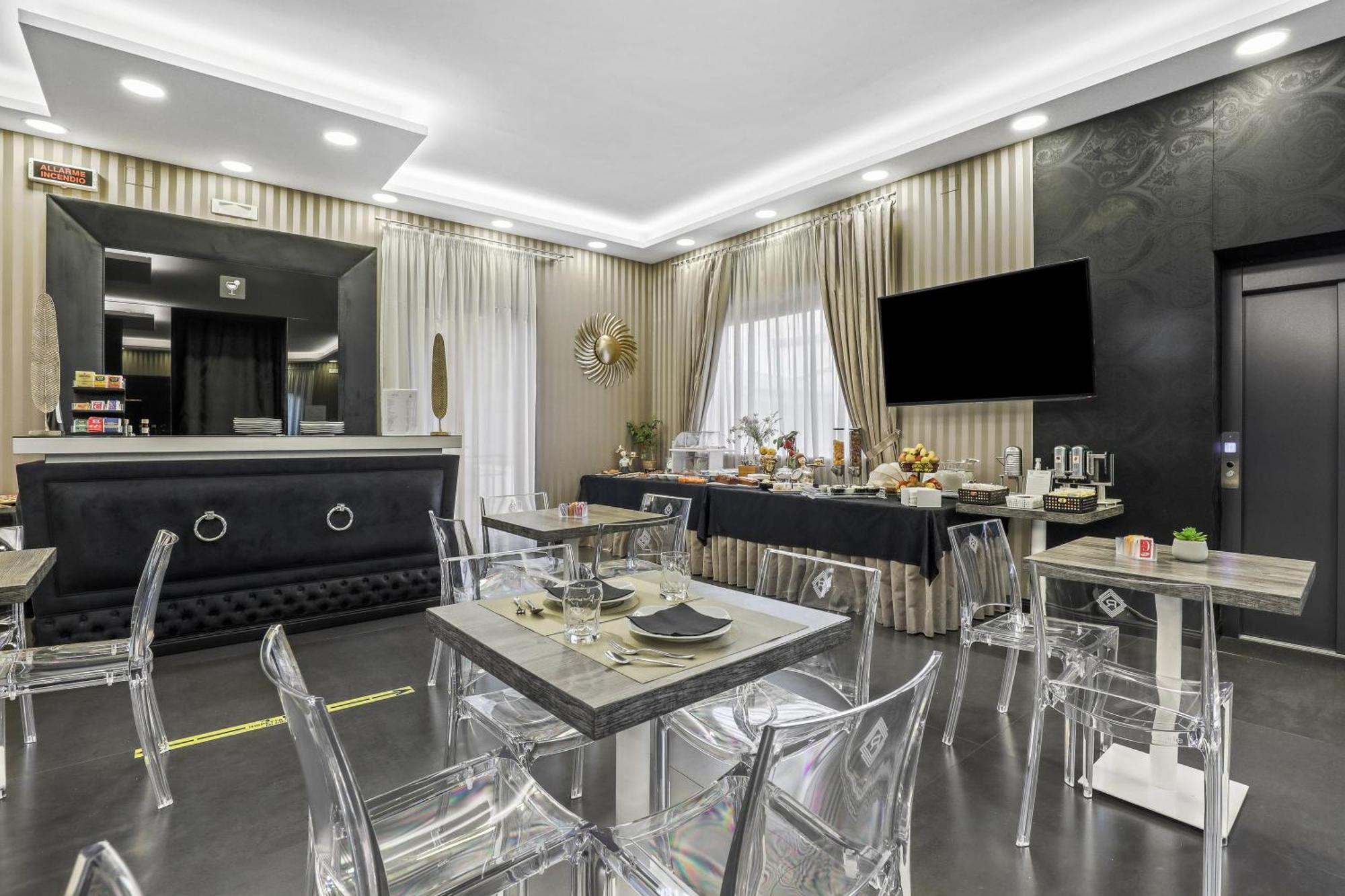 Reggia Suite Spa Hotel Caserta Bagian luar foto